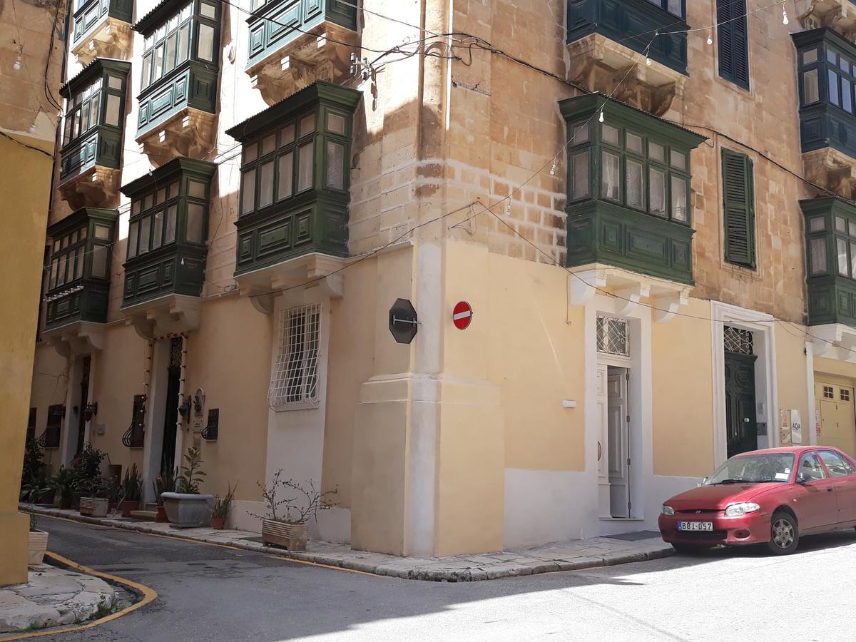 Door Eight Apartment Il Furjana Bagian luar foto