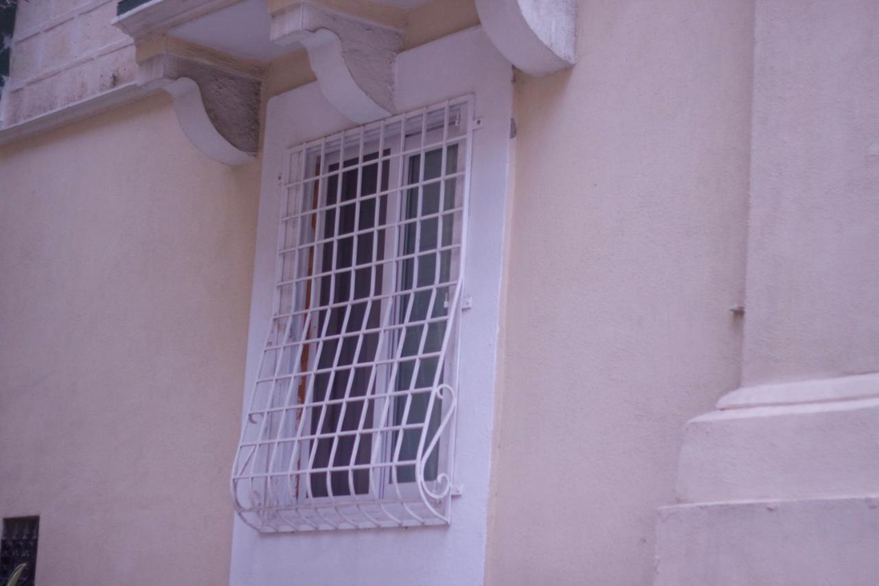 Door Eight Apartment Il Furjana Bagian luar foto